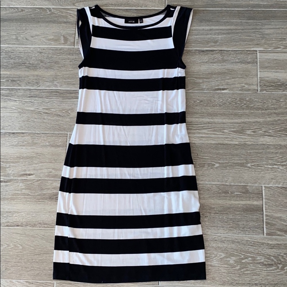 Black and white dress